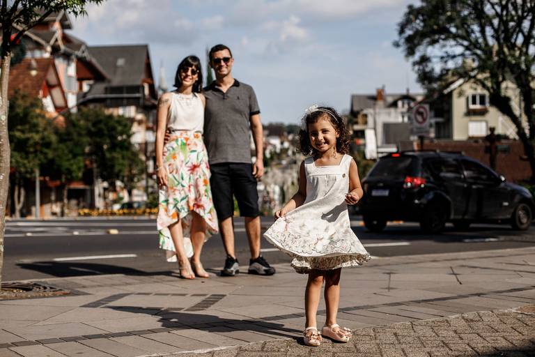 fotografo barato gramado pacote prime gourmet fotos rua torta ensaio fotos  familia criança infantil gramadobook ruas borges medeiros