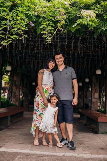 casal fotografo barato gramado pacote prime gourmet fotos rua torta ensaio fotos  familia criança infantil gramadobook igreja matriz