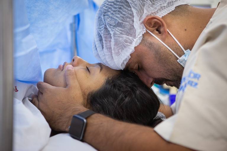 acompanhante-no-parto