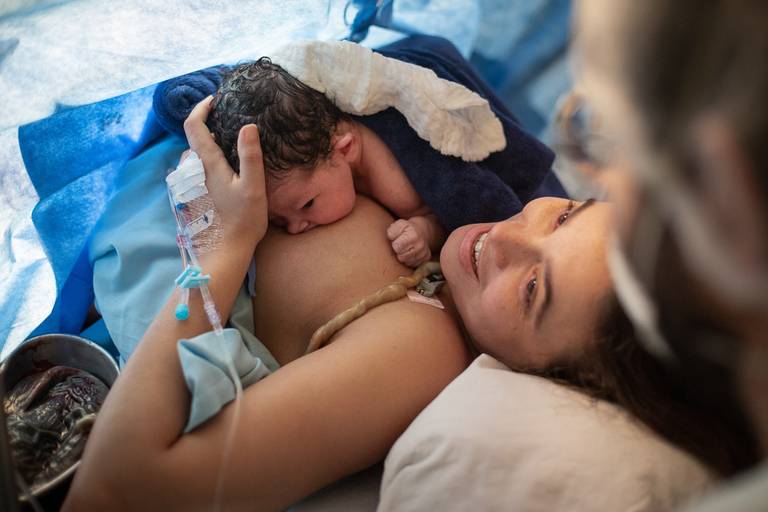 golden-hour-mae-bebe