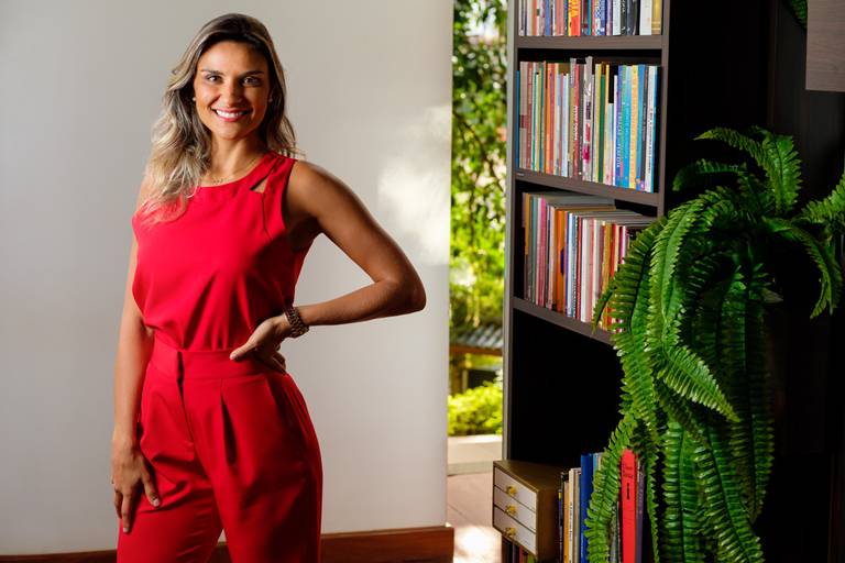 Vanessa Tobias coach