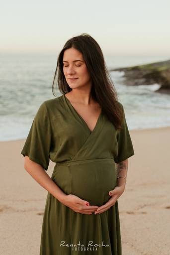 ensaio gestante amanhecer praia de Itacoatiara Niterói