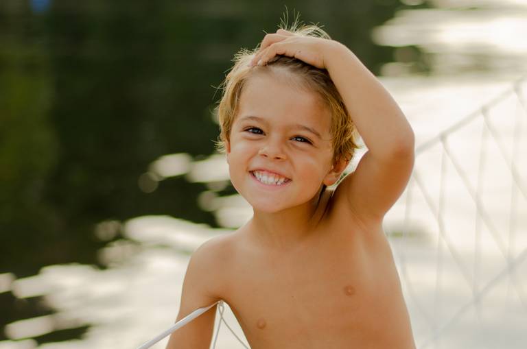 ensaio familia newborn lifestyle em casa barco amarillo praia adao e eva niteroi jurujuba