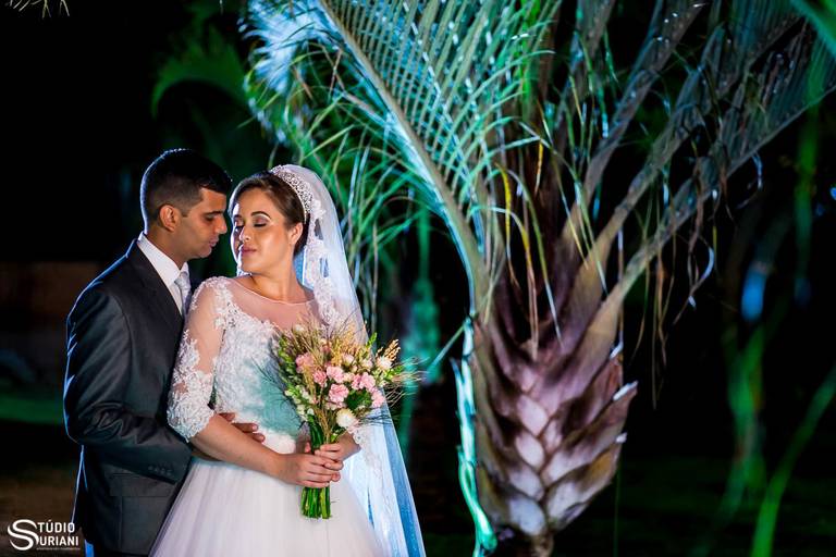 Foto com coqueiro depois do casamento 