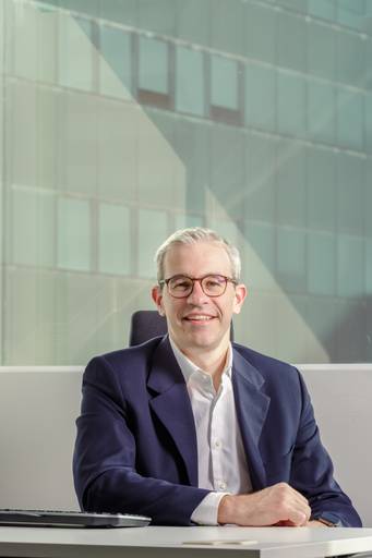 retrato corporativo rio de janeiro rj em estudio na barra da tijuca
