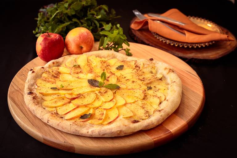 fotografia de pizza para restaurente de hotel na barra da tijuca pelo fotografo paulo henrique lima