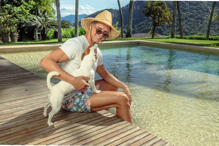 Fotografia do ator Marcio Garcia em estúdio pelo fotógrafo de celebridades carioca paulo henrique lima