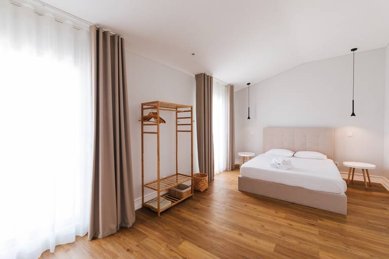 City Stone house quartos 