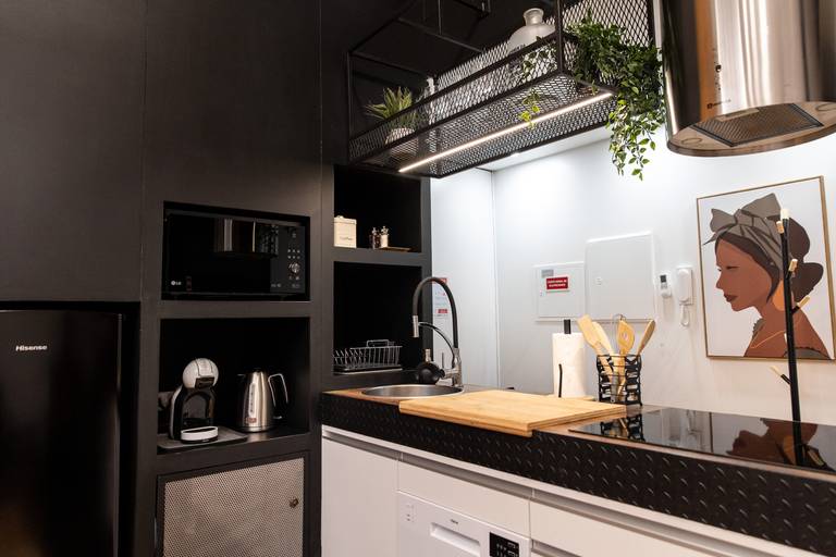 dark studio - ribeira grande