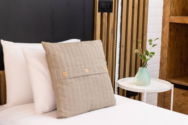 dark studio são miguel - açores 