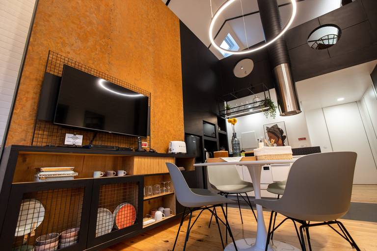 dark studio - ribeira grande