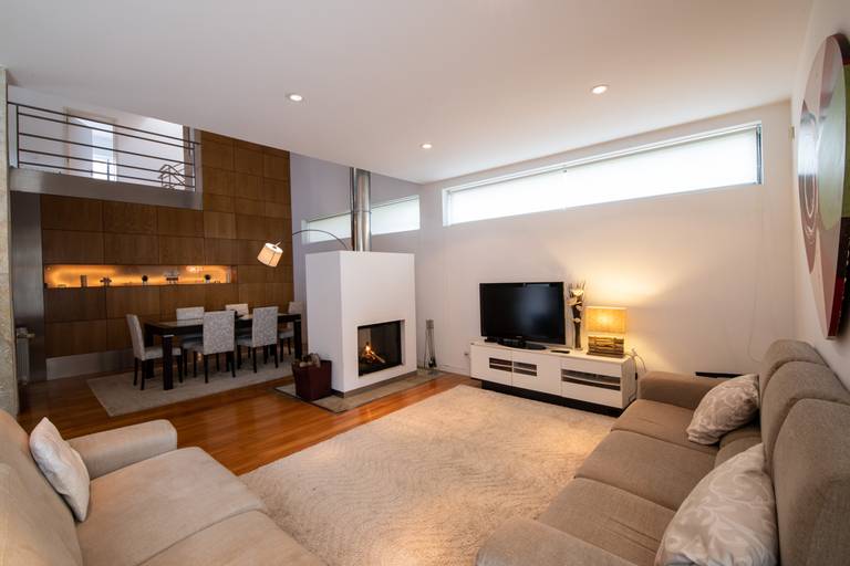 Casa Remax Ribeira Grande Sala com lareira
