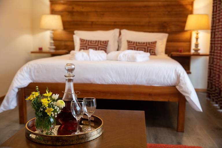 quinta da queiró nos quartos com muito conforto e com licores