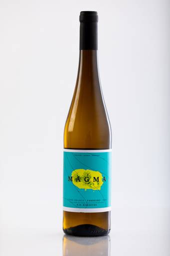 Garrafas de Vinho Marca Açores - Magma