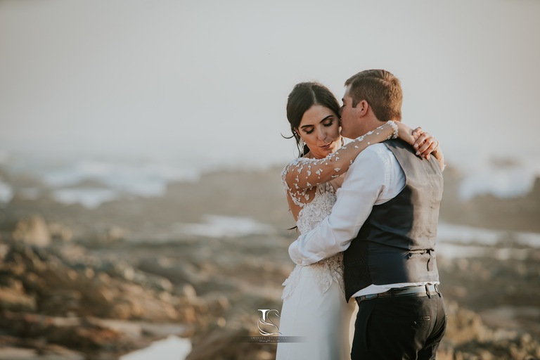Wedding Destination-Best Photographer-Love the dress-Praia-Portugal