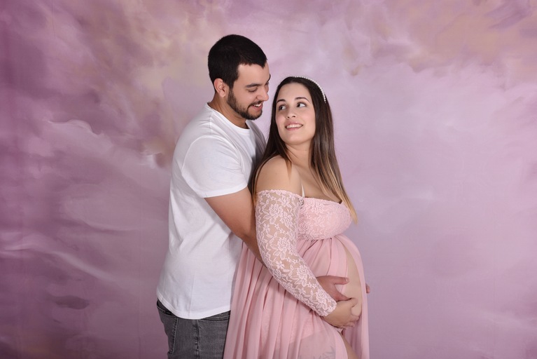 bookfotografico,bookgravida,bookgestante,fotos,fotografia,gravida,amordepai,gravida,maternidade,amormaior,melhorfotografamaternidade,sensual,fundocolorido