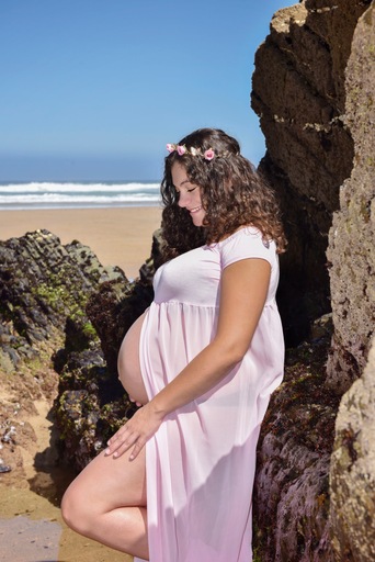 arte,melhorfotografagravida,melhorfotografadoalgarve, melhorfotografadeportugal,fotografiaexterior,campo,ribeira,,estudio,arvores,maternidade,gravida,vestido,amormaoir,fotografiaartistica,sensual,beleza,rochas,agua