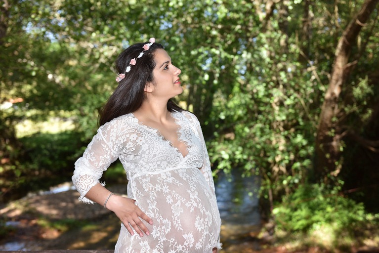 bookfotografico,bookgravida,bookgestante,fotos,fotografia,gravida,melhorfotografagravida,, melhorfotografadoalgarve, melhorfotografadeportugal,fotografiaexterior,campo,ribeira,arvores,maternidade,gravida,vestido,amormaoir,vestidorenda