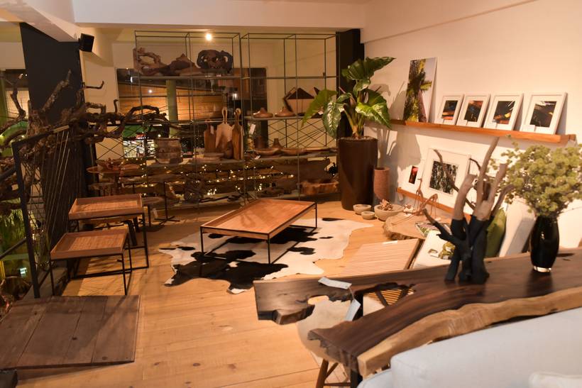 EXPLORE YOUR BUSINESS - ARTE E TRONCO