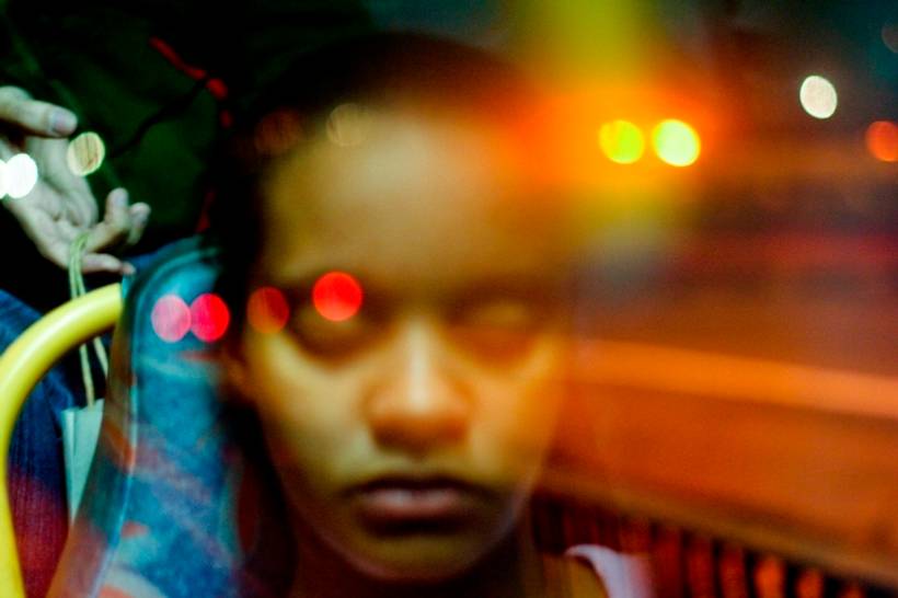 Luz perdida em mundo estranho