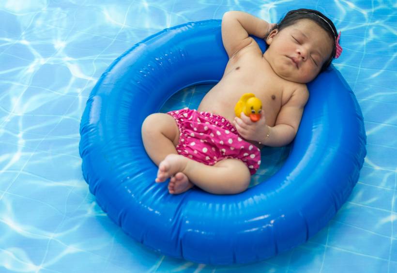 Ensaio Newborn Piscina