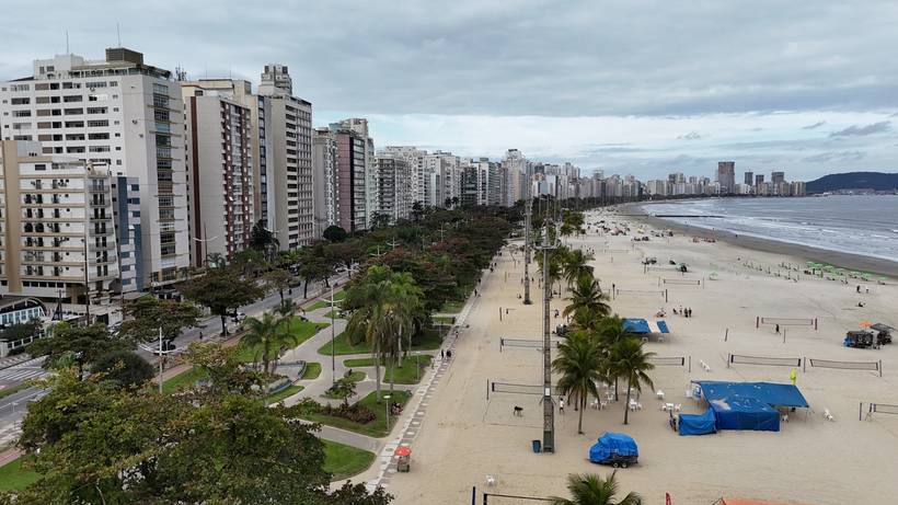 Foto Aérea Praia de Santos 20 de julho 2025