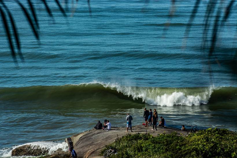 SURF/20/5/22 Spot Direitas de Guaratuba Swell Clássico 2022 - FOTOGRAFIAS DE SURF - Direitas de Guaratuba - Fotógrafo em Guaratuba Robson Moreira