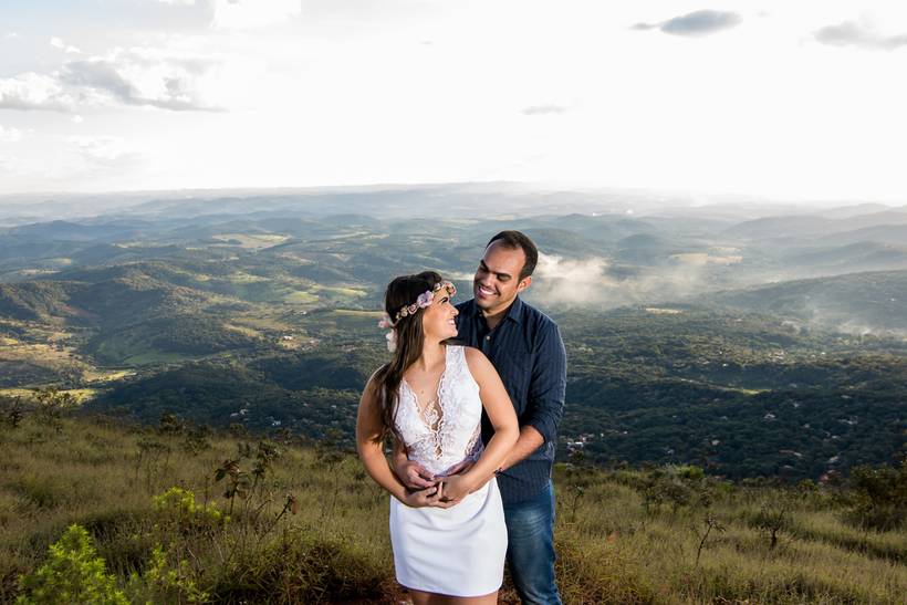 Lívia e Thiago - Ensaio Pré Casamento no Topo do Mundo, Brumadinho, MG