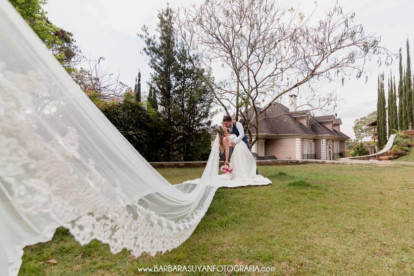 Beatriz e Rodrigo | Ensaio Pós Casamento, Casa Cenarium, Nova Lima, MG