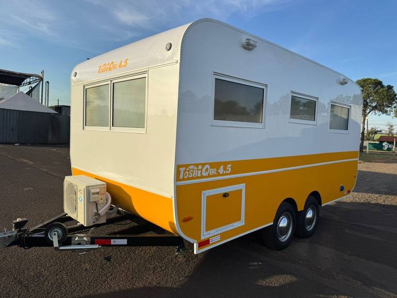TosbiQbr 4.5 Trailer Home