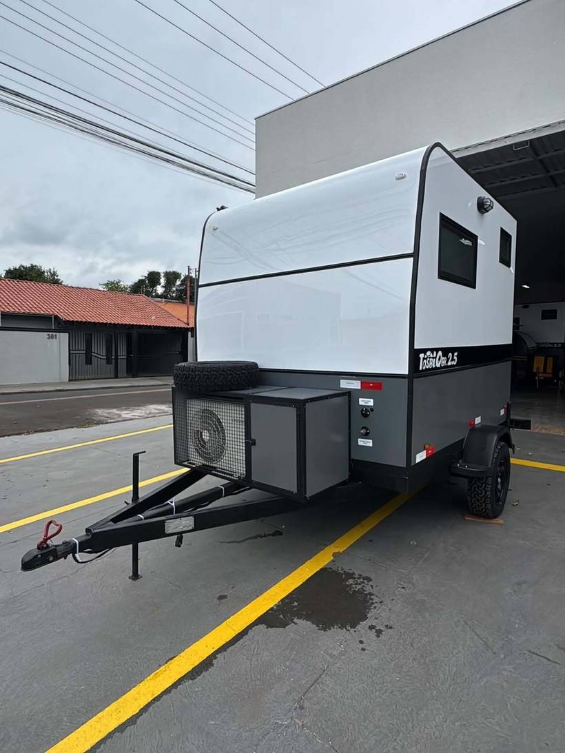 TosbiQbr 2.5 Trailer Home Preto