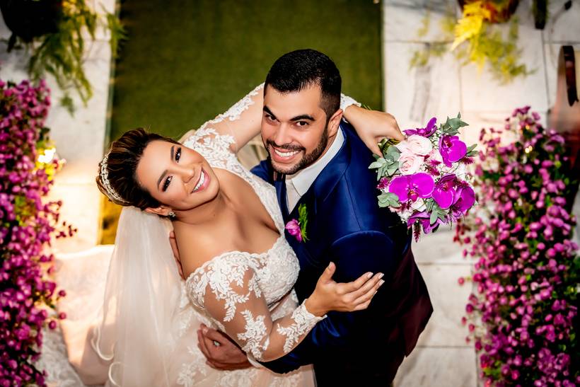 MAYNARA & HELBER