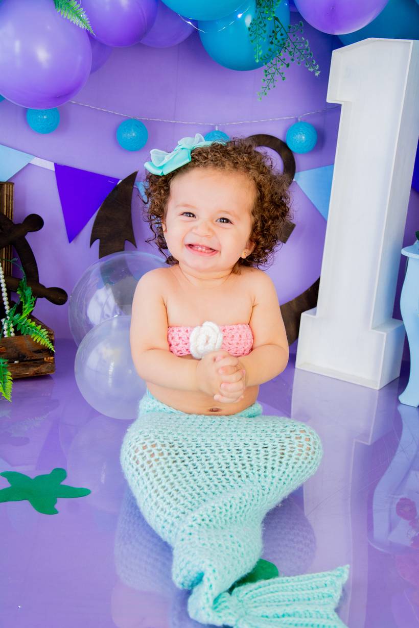 Smash the Cake  Menina