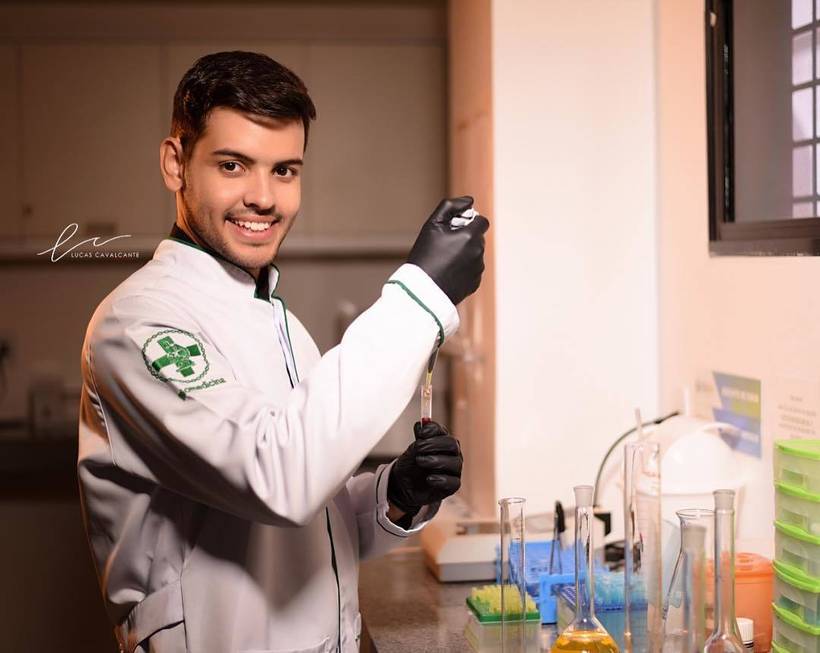 BIOMEDICINA - ESTÚDIO E EXTERNO