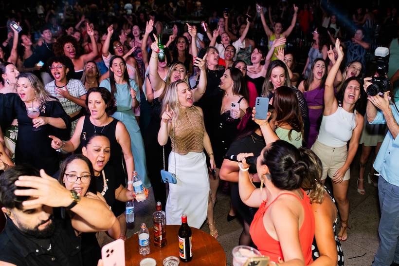 happy hour da amizade 