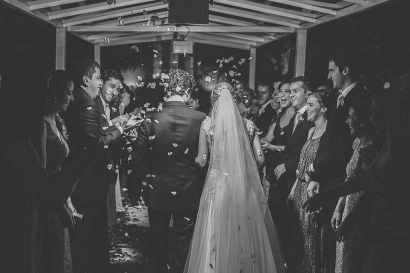 Gabi & Pedro {foto: Produtora 7} - Linha Dhassás