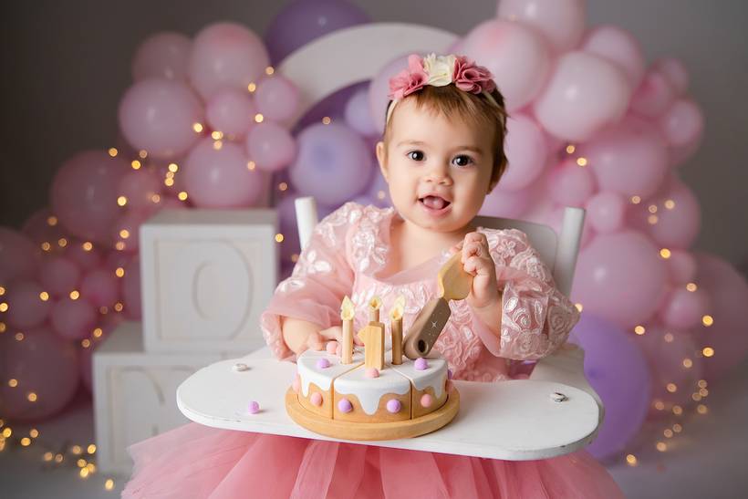SMASH THE CAKE 