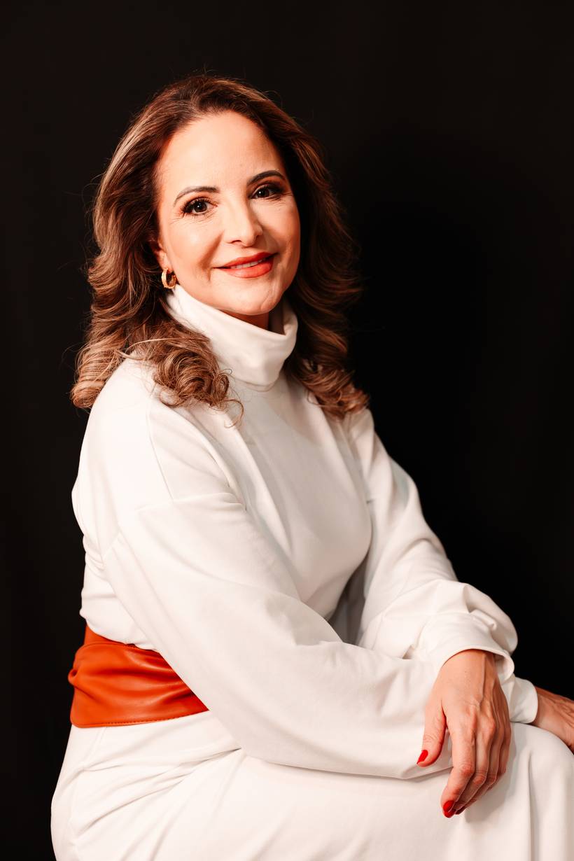 Monica Belle