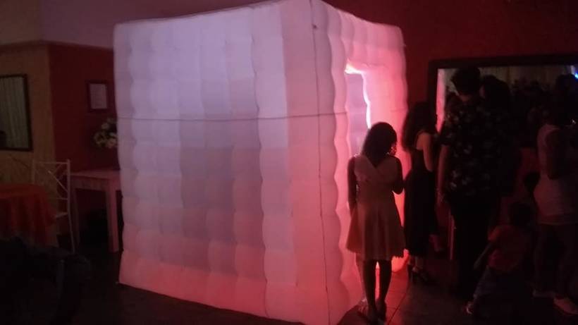 Cabine Inflável COM ILUMINAÇÃO DE LED