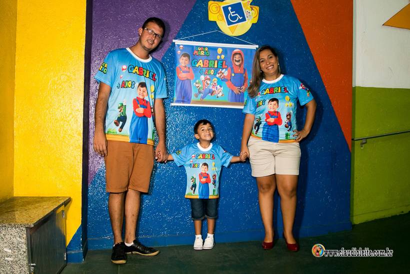 CAMISAS E ABADAS PERSONALIZADAS