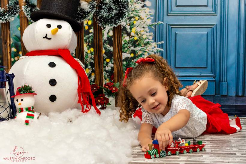 Ensaio de Natal – Estúdio Fotográfico com Cenário em Imbé RS O clima de natal está no ar e esta é a época de fazer as fotos natalinas do seu bebê.