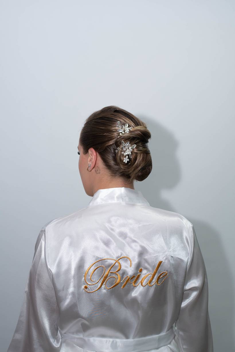 Penteados de Noivas - Emiliana Cabral