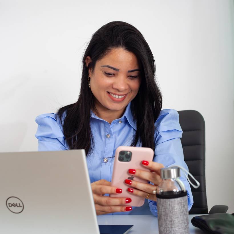 Ensaio corporativo Sheyla Bolsas