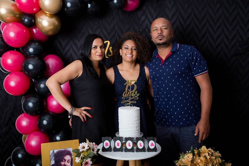 Ensaio Parabéns Para Você Isabella 15 anos