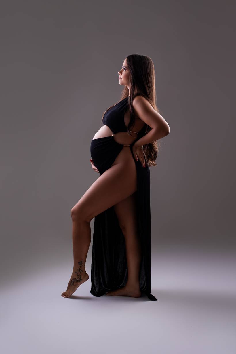 Vestido Preto - Abertura Lateral