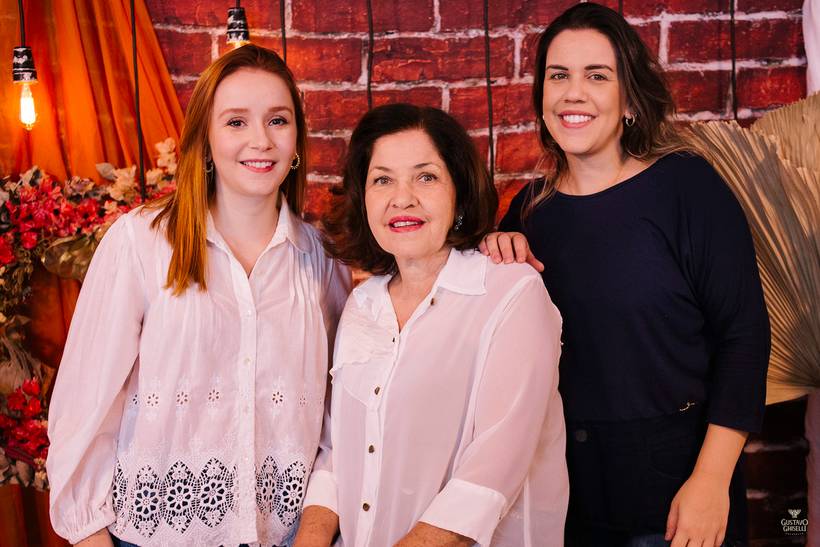 Júlia, Ana, Jorgete, Miguel e Emanuel