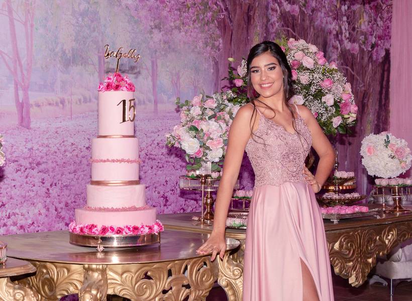 TRABALHOS - ANIVERSÁRIO DE 15 ANOS