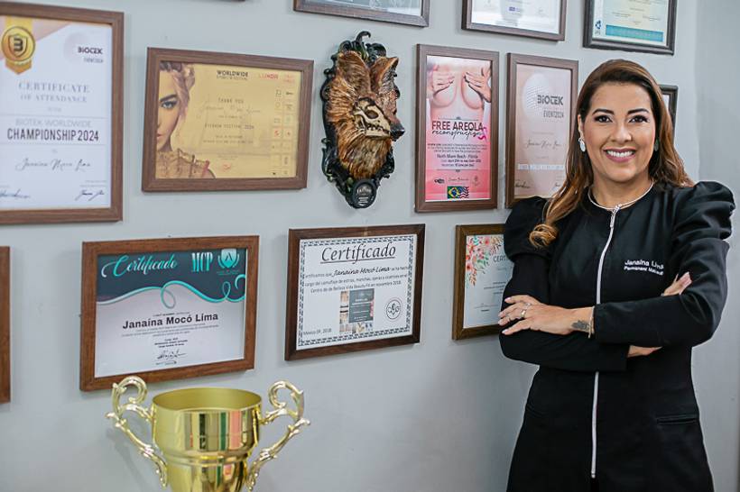 Janaina Lima - Tatuadora