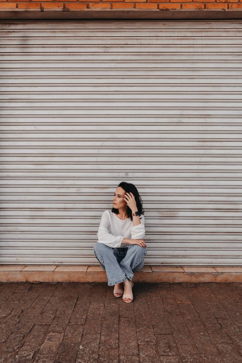 ensaio de mulher urbano da Ka