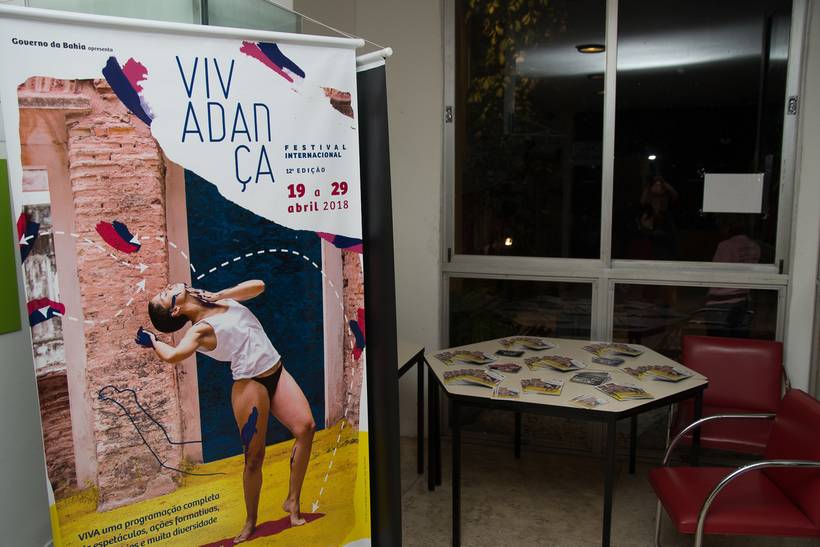 Janelas Para Navegar Mundos - Vivadança (2018)